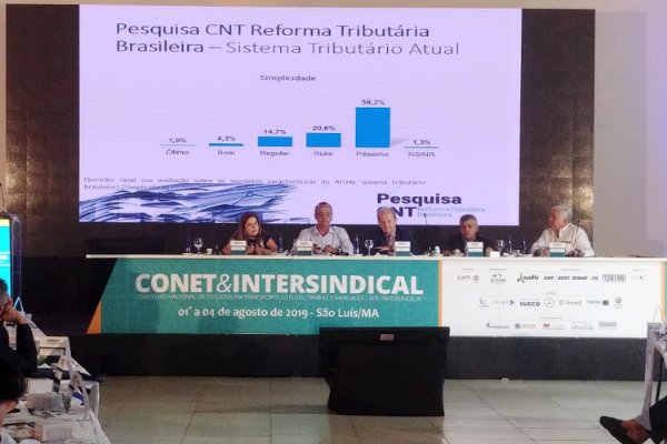 CNT divulga pesquisa sobre reforma tributária em encontro de transportadores no Maranhão